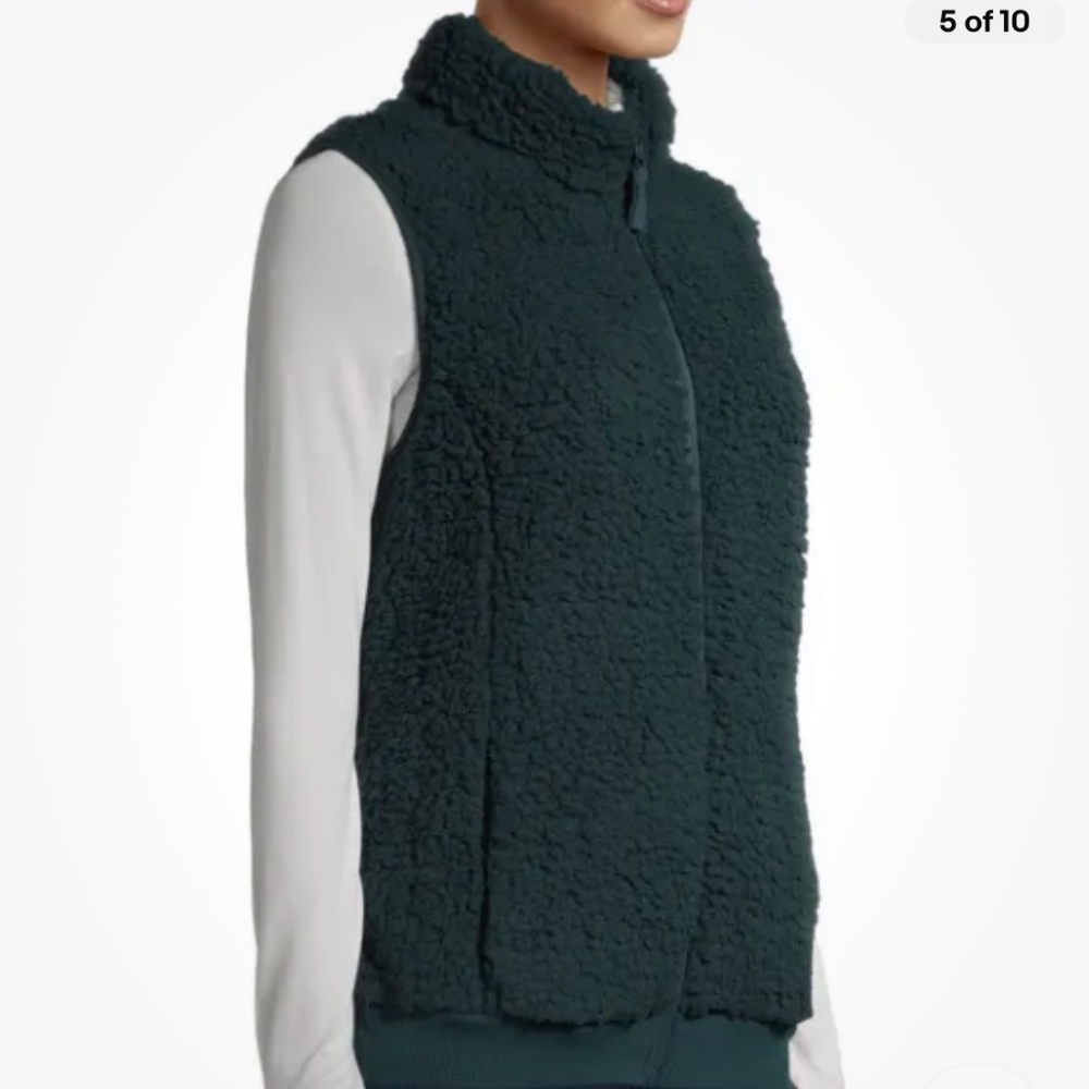 Time and Tru Women’s Green Sherpa Vest Size XL (16-18) NEW - Picture 5 of 10